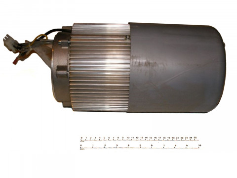 Крановый двигатель подъёма N0000257-1