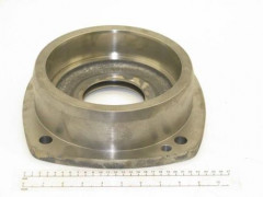 52430096 COVER; BEARING COVER